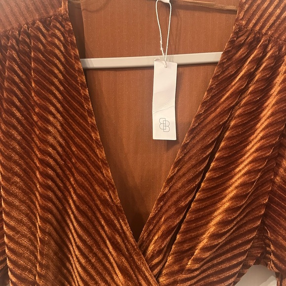 Baltic Born Andi Ribbed Bronze Velvet Maxi Dress - Picture 3 of 3